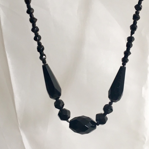 West Germany ebony glass bead necklace. - Picture 6 of 6